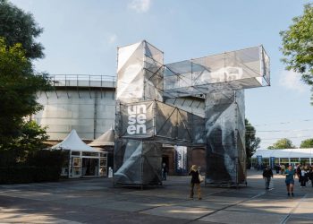 Родерик ван дер Ли: Современата фотографија како точка за инспирација и дијалог