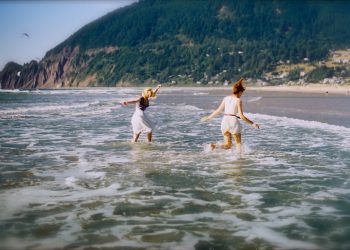 Копнеж за топли денови: афро-кубански звуци со Cami Layé Okún