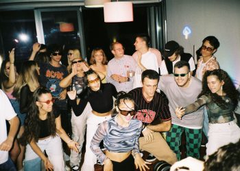 ЗемЗем = Припаѓање/Слободна зона