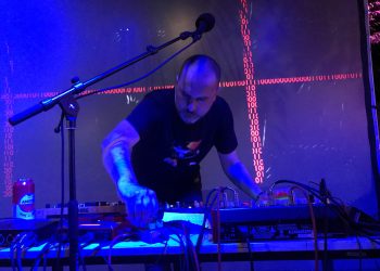 Тодор Караколев: Ме допира оригиналноста во музиката