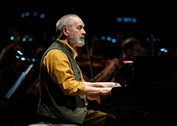 Роџер Ино: Мојата музика не бара ништо друго освен чувствителност