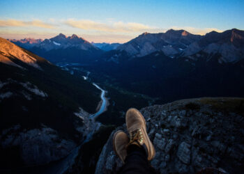 Ленег Шател: Фотографиите од патувањата се моето богатство