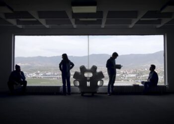 Непознатата приказна на меморијалниот споменик „Македониум“ во Крушево е ставена на филм