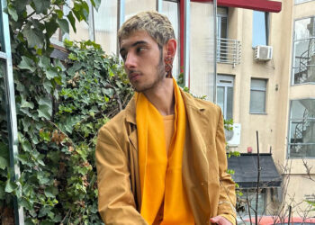 гардеробé х Yes for less: посетете ги на нивниот базар во ShortBus!